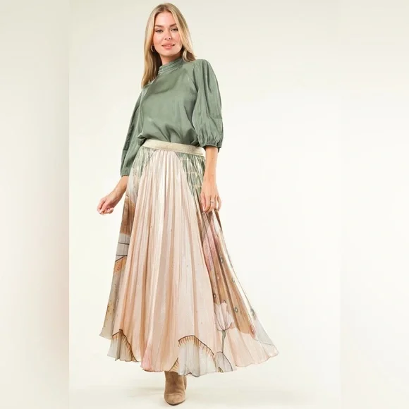 NWT MES DEMOISELLES
Luxe silk pleated skirt Gaditi - Picture 5 of 9